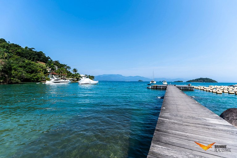 Linda Casa Pé na Areia em Angra dos Reis
