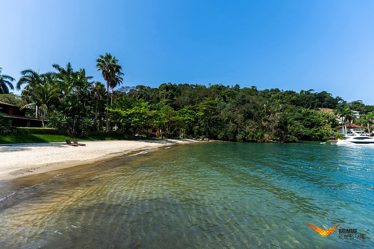 Linda Casa Pé na Areia em Angra dos Reis