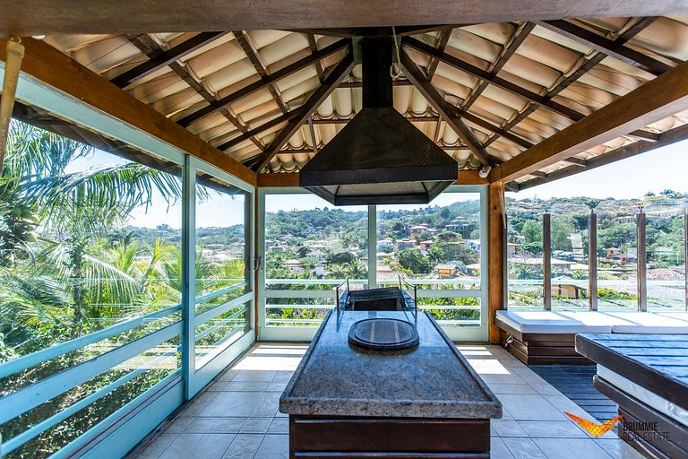 Beautiful Mansion in Ferradurinha Búzios