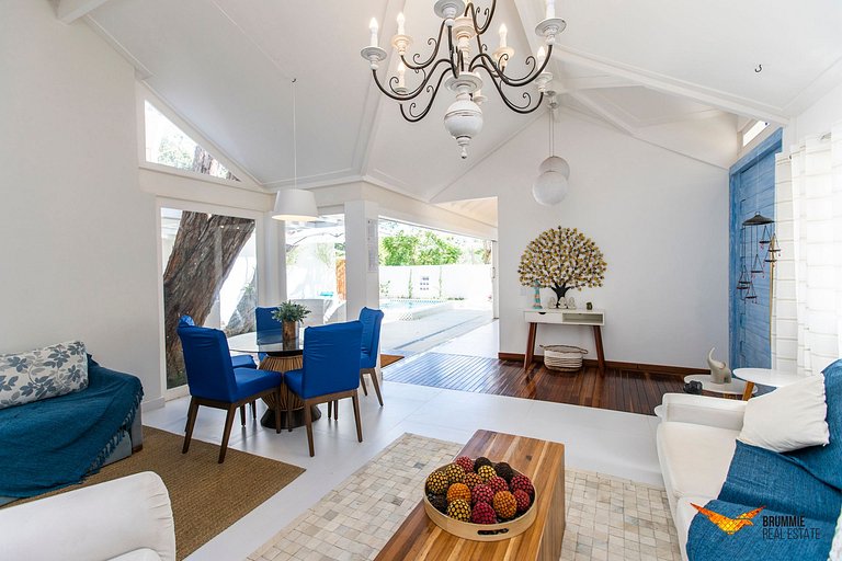 Casa encantadora na Praia da Ferradura – Búzios