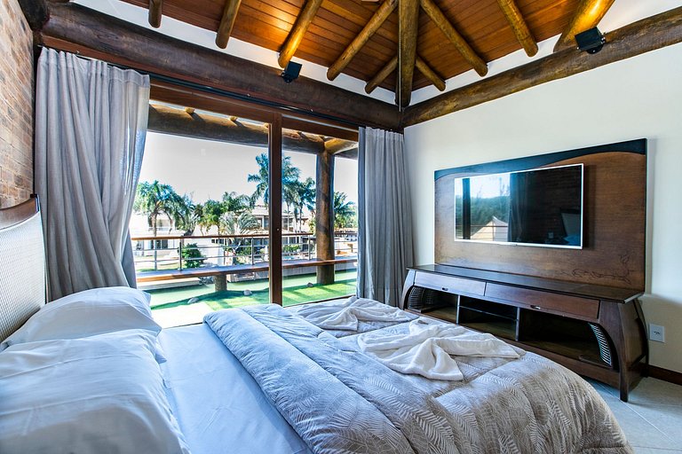 Linda Casa com próprio pier em Búzios