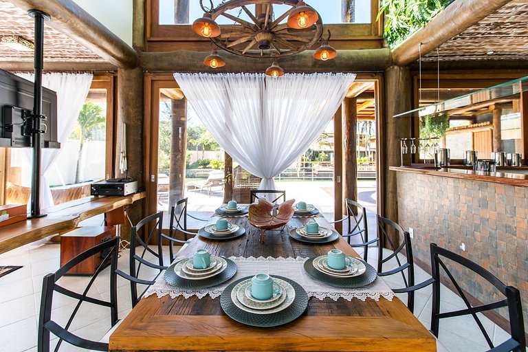 Linda Casa com próprio pier em Búzios