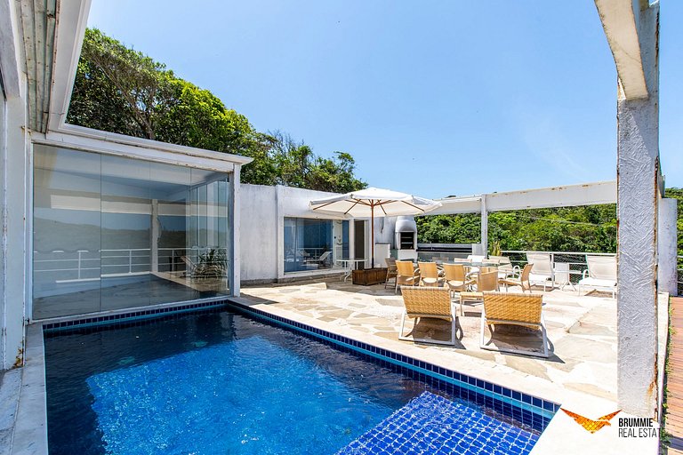 Mansão Panorâmica em Búzios
