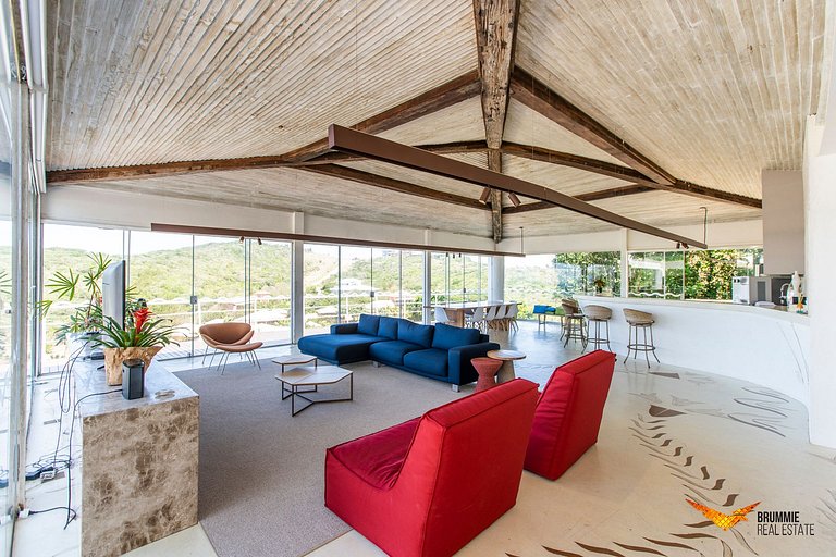 Mansão Panorâmica em Búzios