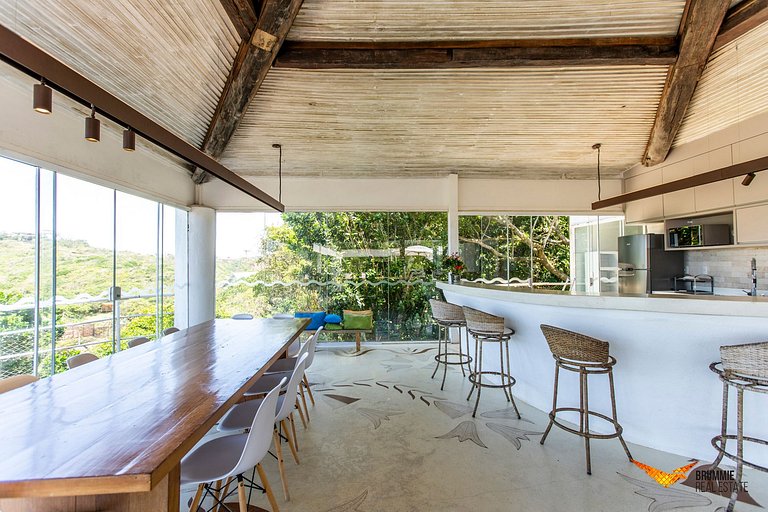 Mansão Panorâmica em Búzios