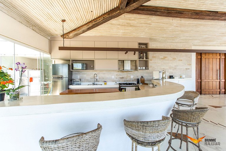 Panoramic Mansion in Búzios