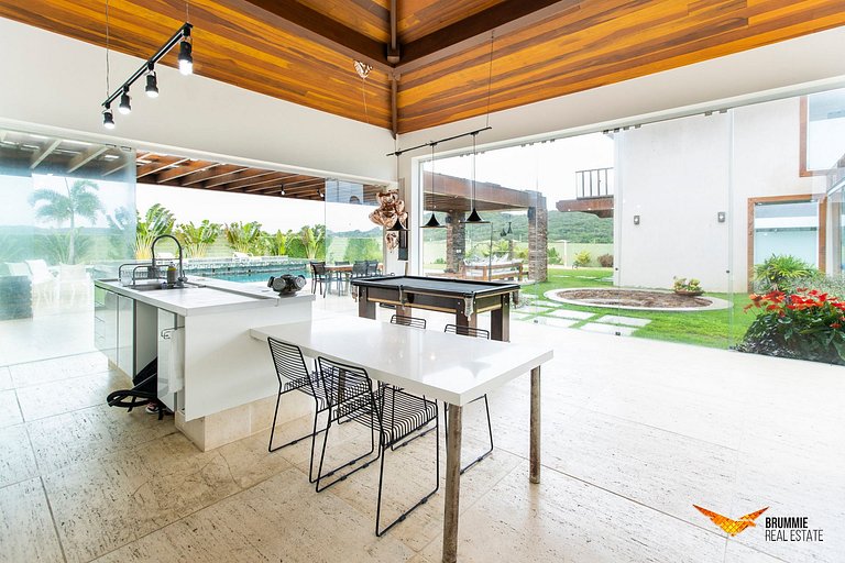 Espetacular casa em Búzios