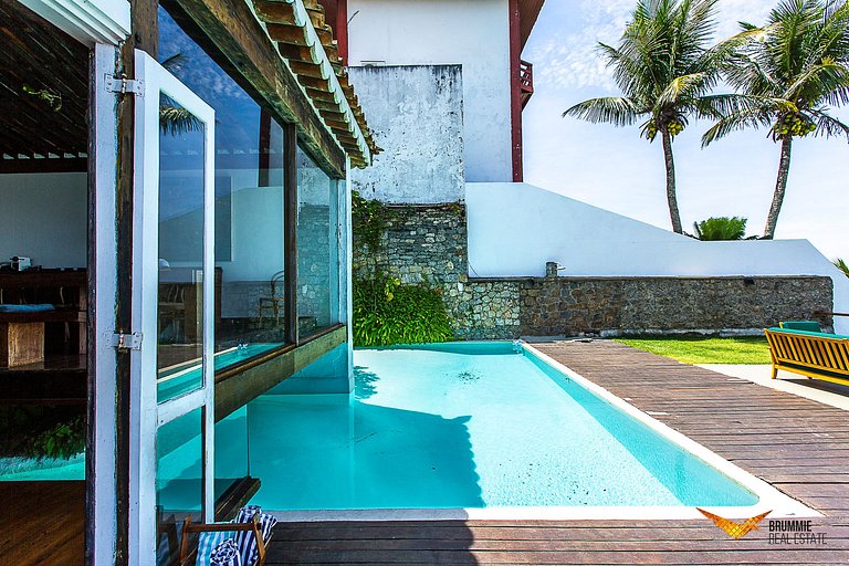 Deslumbrante Casa com Vista Mar no Rio