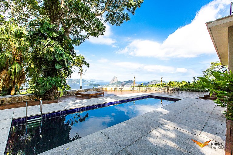 Incrível Mansão com vista para o Pão de Açúcar