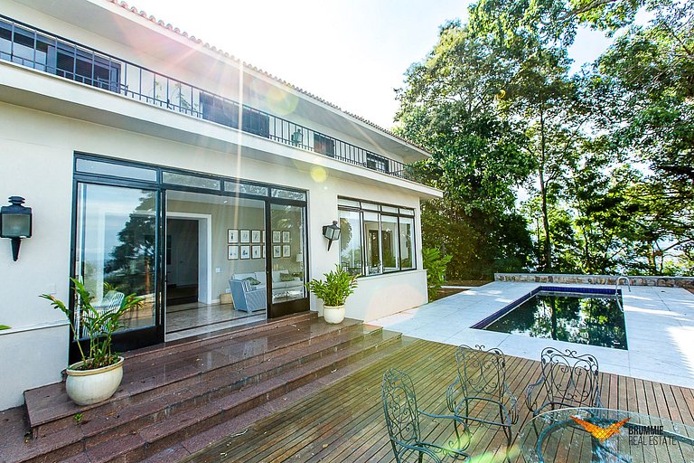 Incrível Mansão com vista para o Pão de Açúcar
