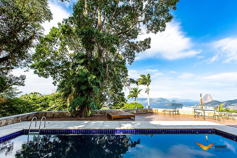 Incrível Mansão com vista para o Pão de Açúcar