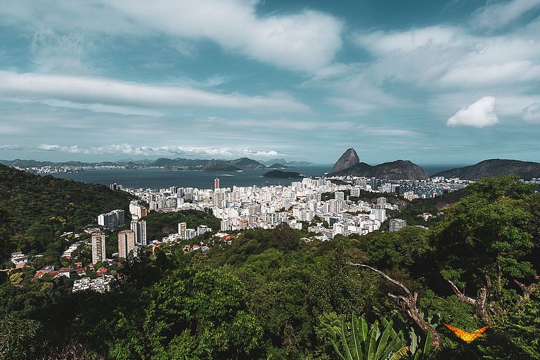 Incrível Mansão com vista para o Pão de Açúcar