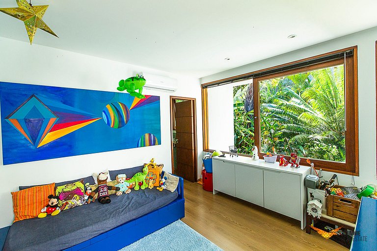Hermosa Casa Lineal en São Conrado