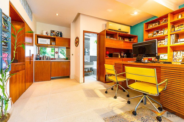 Linda Casa Linear em São Conrado