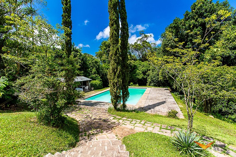 Increíble mansión en el bosque para eventos