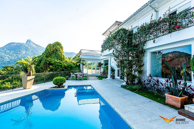 Charming Mansion in Santa Teresa