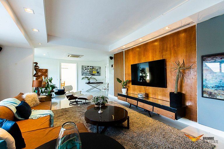 Charming Mansion in Santa Teresa