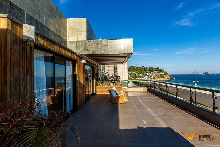 Beautiful Penthouse on Barra da Tijuca Beach