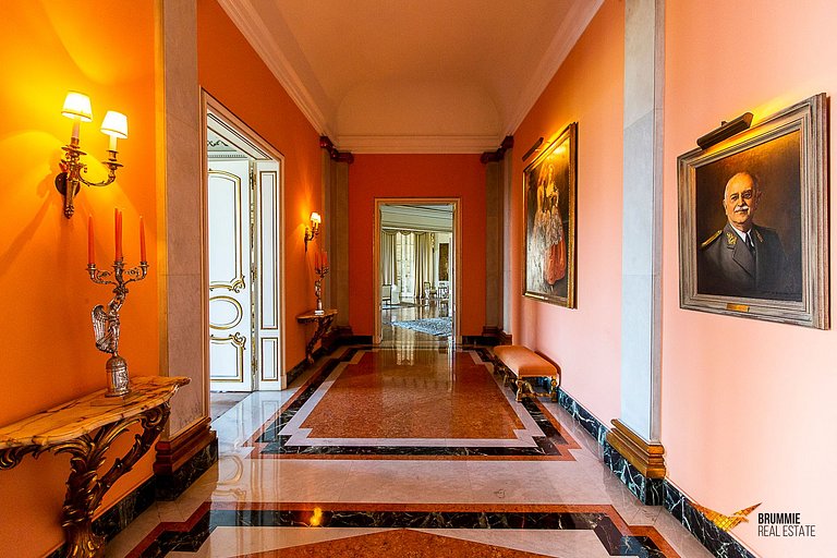 One of the Largest Penthouses in the World — 4,000m² of Icon
