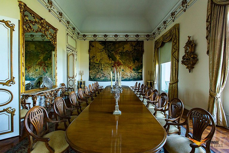 One of the Largest Penthouses in the World — 4,000m² of Icon