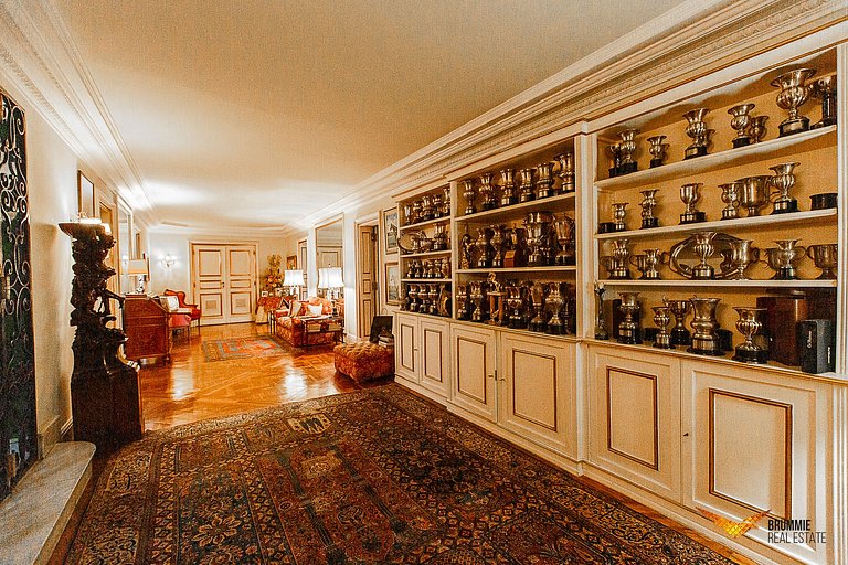 One of the Largest Penthouses in the World — 4,000m² of Icon