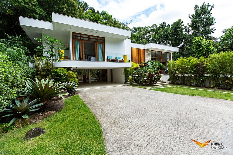 Ecovilla en un área preservada