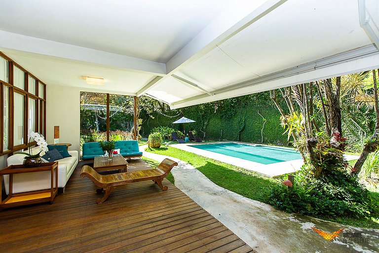 Linda Casa no Joá
