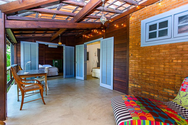 Linda Casa no Joá