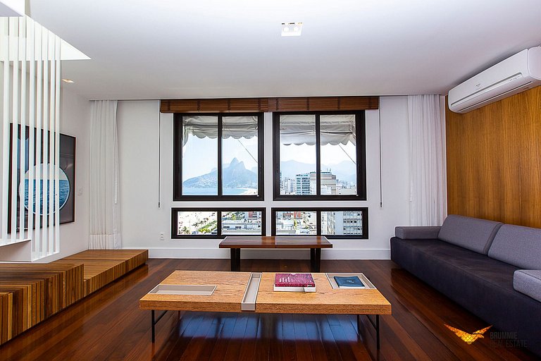Cobertura Duplex com Vista Deslumbrante em Ipanema