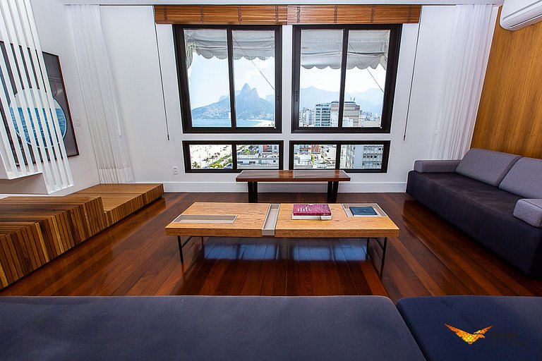 Cobertura Duplex com Vista Deslumbrante em Ipanema
