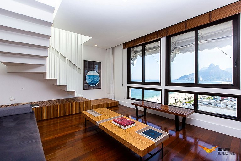 Cobertura Duplex com Vista Deslumbrante em Ipanema