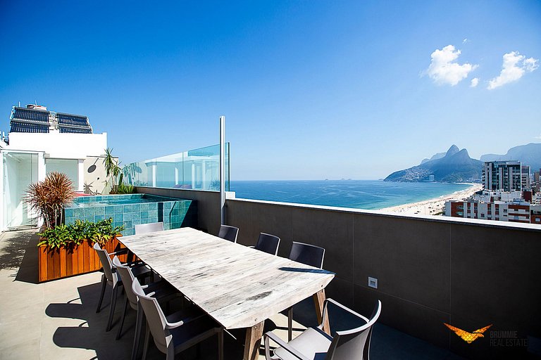 Cobertura Duplex com Vista Deslumbrante em Ipanema