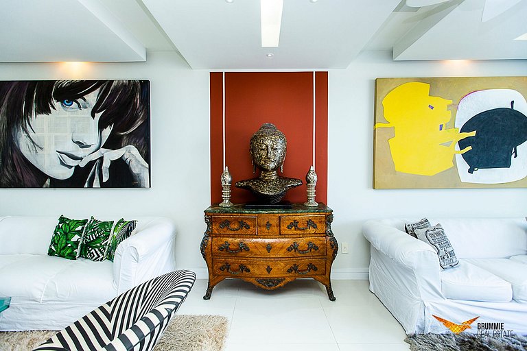 Stylish Penthouse in the Heart of Leblon