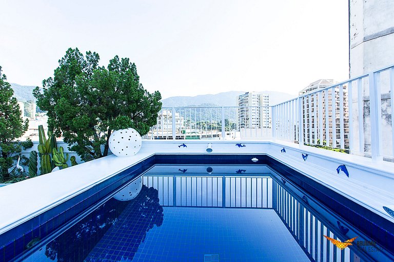 Stylish Penthouse in the Heart of Leblon