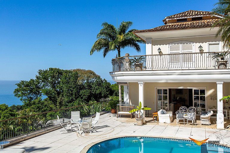 Incredible Mansion for Filming in Joá