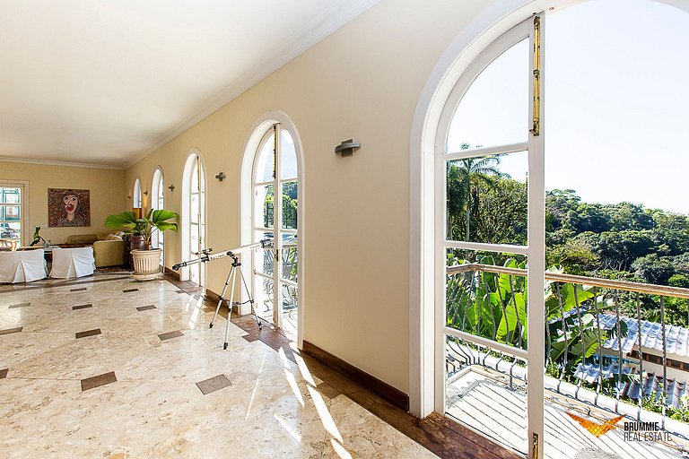 Incredible Mansion for Filming in Joá