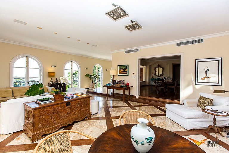 Incredible Mansion for Filming in Joá