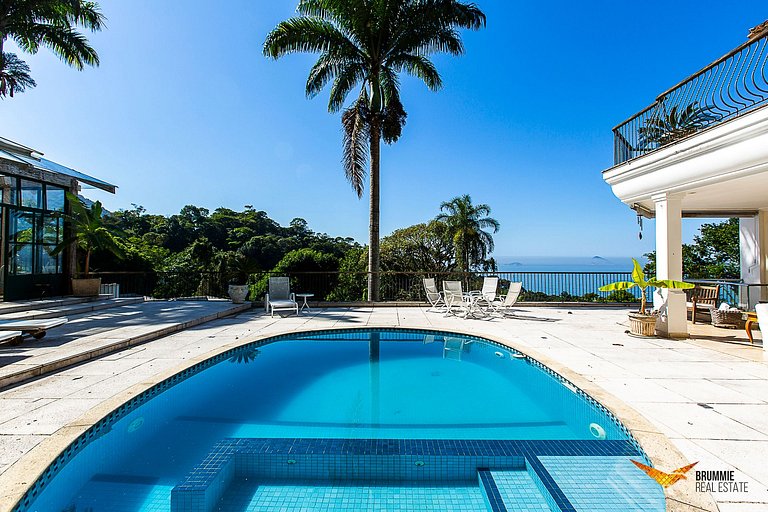Incredible Mansion for Filming in Joá