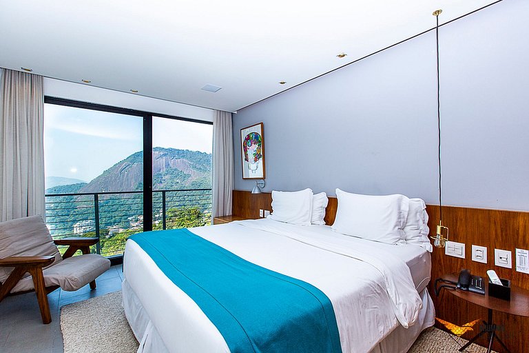 Panoramic Hilltop Retreat in Santa Teresa