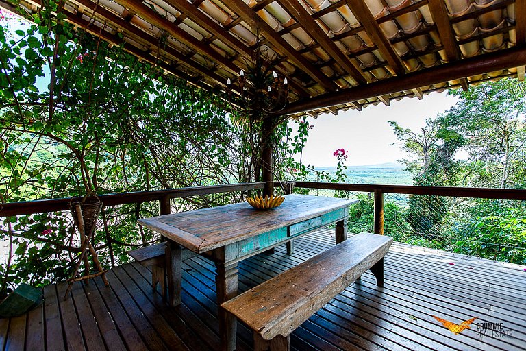 Casa Peterpan – Refugio entre el bosque y el mar