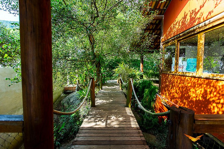 Casa Peterpan – Refugio entre el bosque y el mar