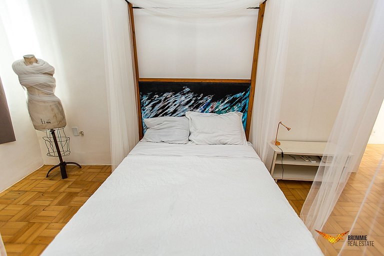 Penthouse in Leblon - steps from the beach