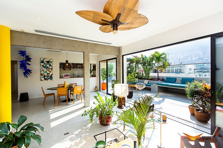 Charming Penthouse between Copacabana and Ipanema