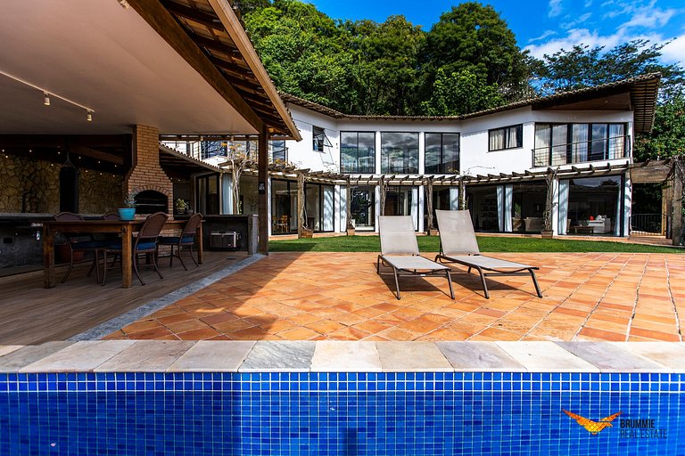 Mansion at Upper Gavea