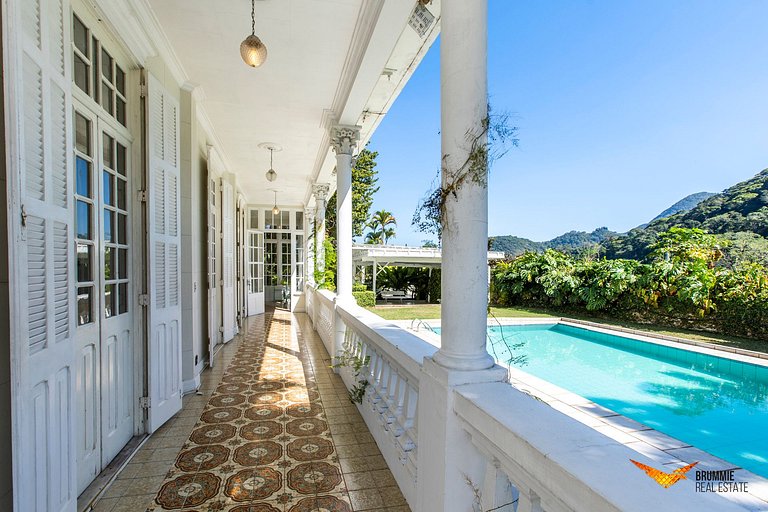 The Perfect Mansion for your Event at Alto da Boa Vista