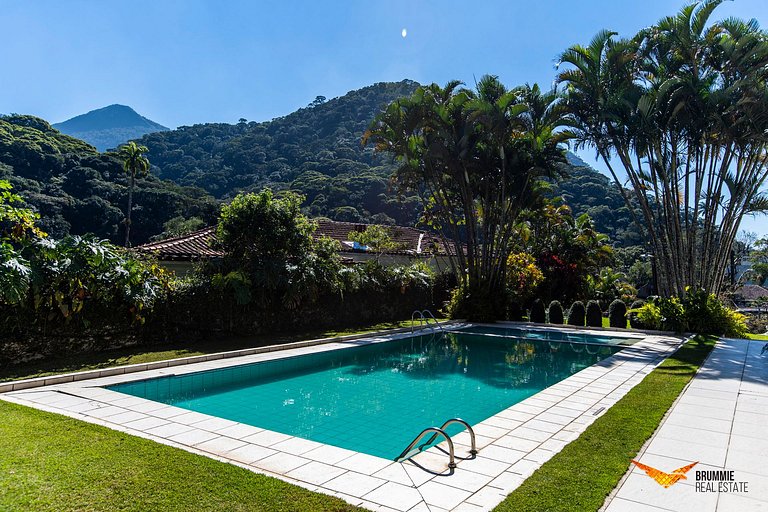 The Perfect Mansion for your Event at Alto da Boa Vista