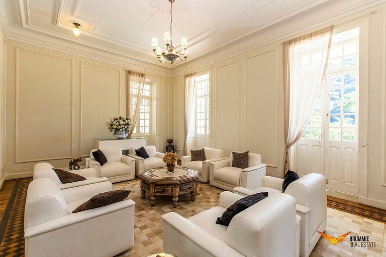 The Perfect Mansion for your Event at Alto da Boa Vista