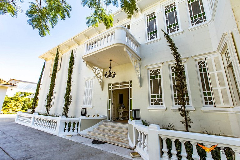 The Perfect Mansion for your Event at Alto da Boa Vista
