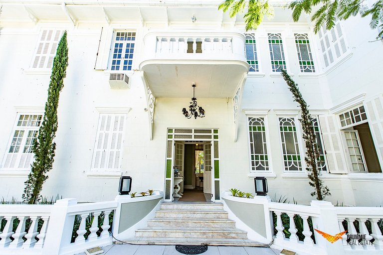 The Perfect Mansion for your Event at Alto da Boa Vista