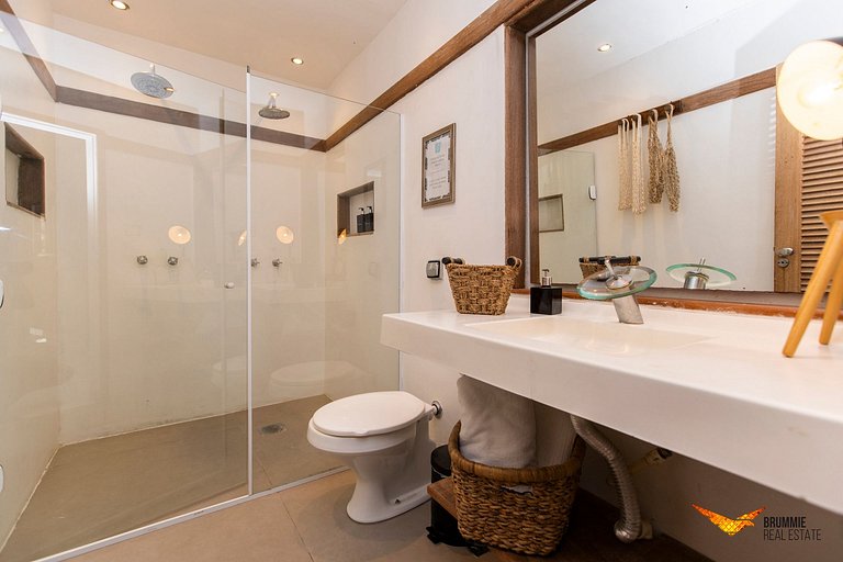 6 En-Suite Penthouse in the Heart of Ipanema